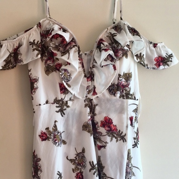 Floral Maxi Dress- like new - Picture 3 of 7